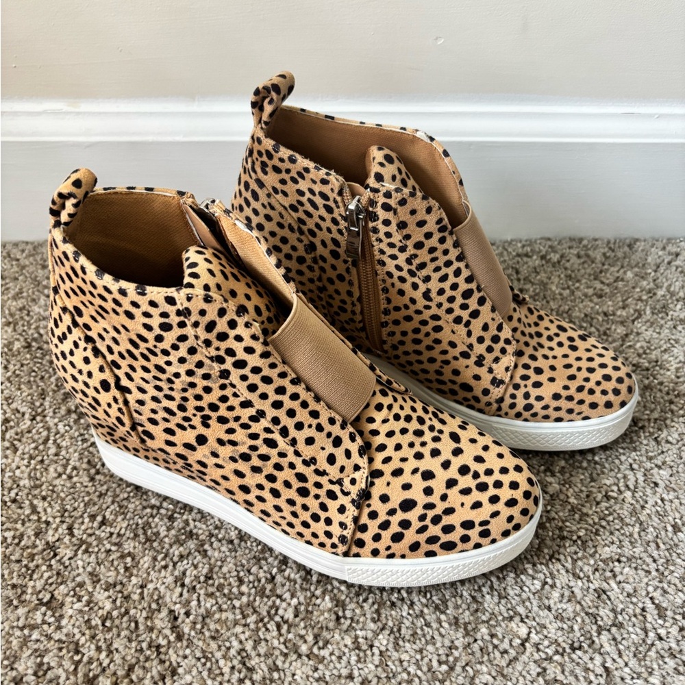 Ccocci Cheetah/Leopard Ankle Wedge Sneakers/Boots - Picture 2 of 7